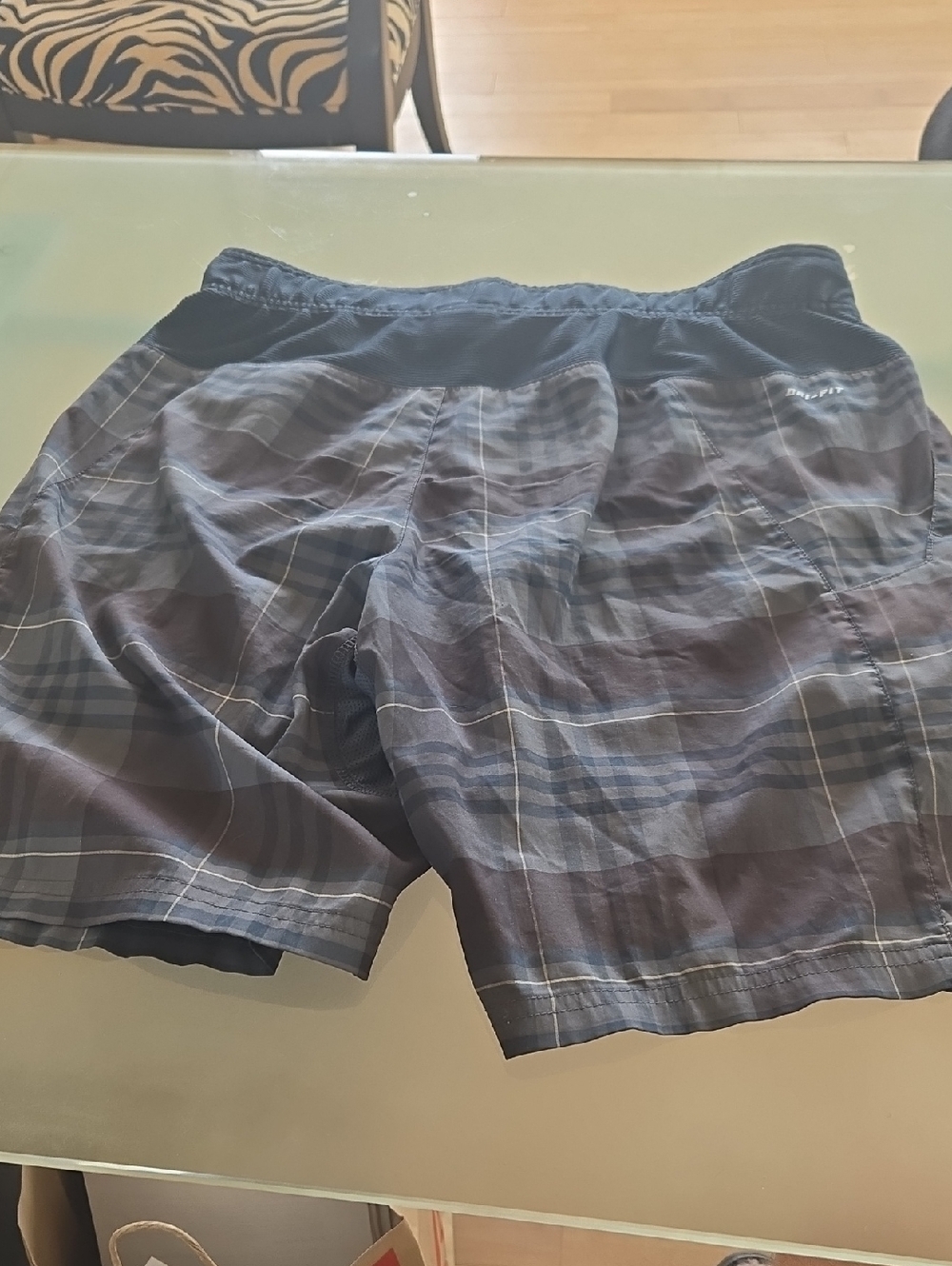 Nike Men's Plaid Athletic Shorts in Navy and Gray
